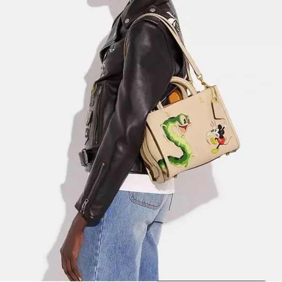 Coach/DisneyRogue 25 Lunar Year of the Dragon Limited Edition,collectible bag - Picture 8 of 12